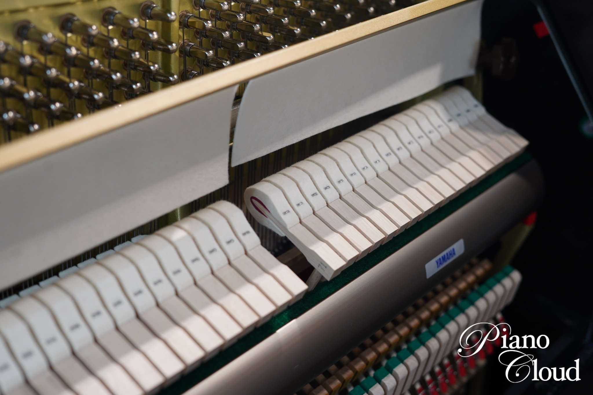 アップライトピアノ YU33